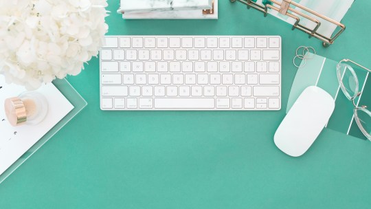 Haute-stock-photography-teal-desktop-final-3